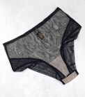 Zmysłowe majtki z siateczki z koronką Hon2 1120