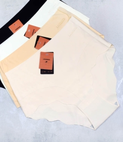 Laserowo cięte majtki ala stringi, gładkie Laiszako 9903